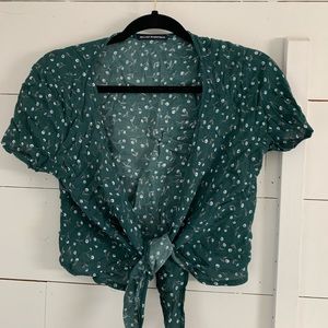 GREEN BRANDY MELVILLE WRAP TOP